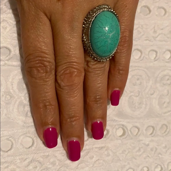 Ring - Picture 2 of 4